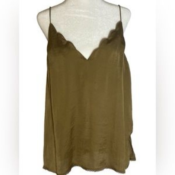 FREE PEOPLE SATIN SCALLOP TOP - Picture 8 of 9